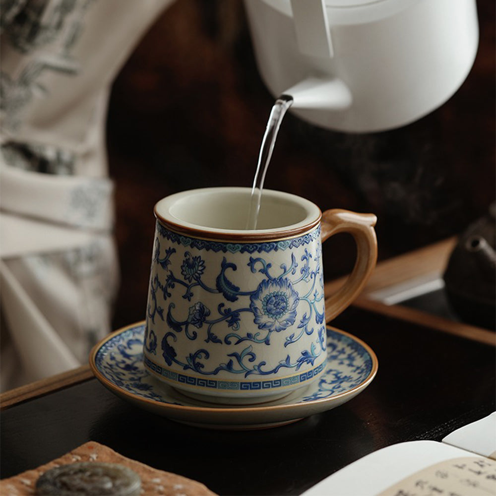 CelestiPour Elegant Ruyao Tea Cup – Timeless Blue & White Lotus Design for Serene Tea Moments