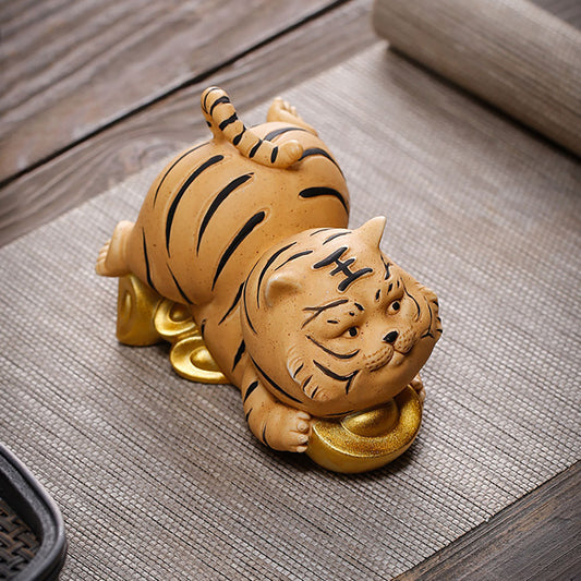 FortuRoar Elegant Ceramic Tea Companion – A Symbol of Serenity & Strength for Mindful Tea Moments